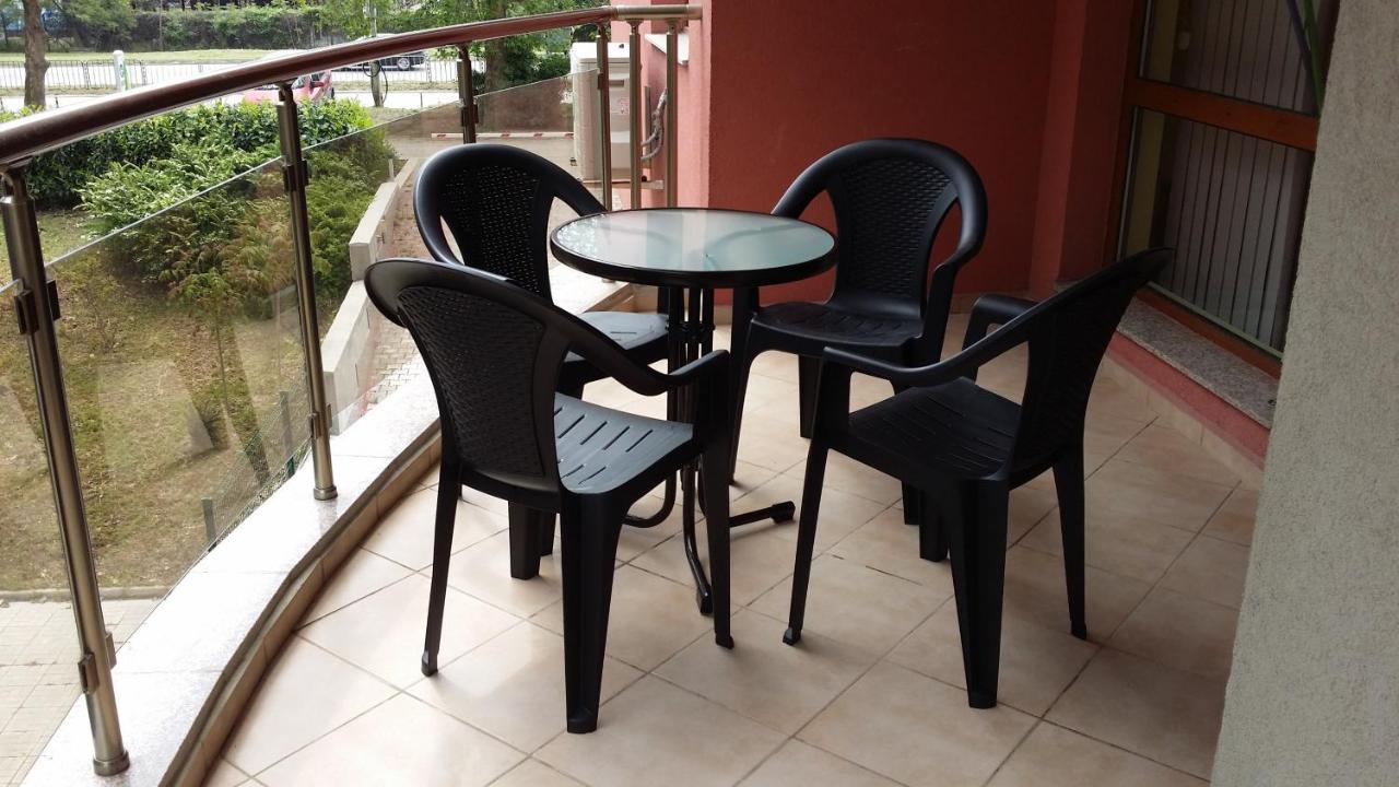 Black Sea Brееze Apartment Varna Extérieur photo