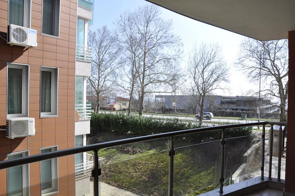 Black Sea Brееze Apartment Varna Extérieur photo