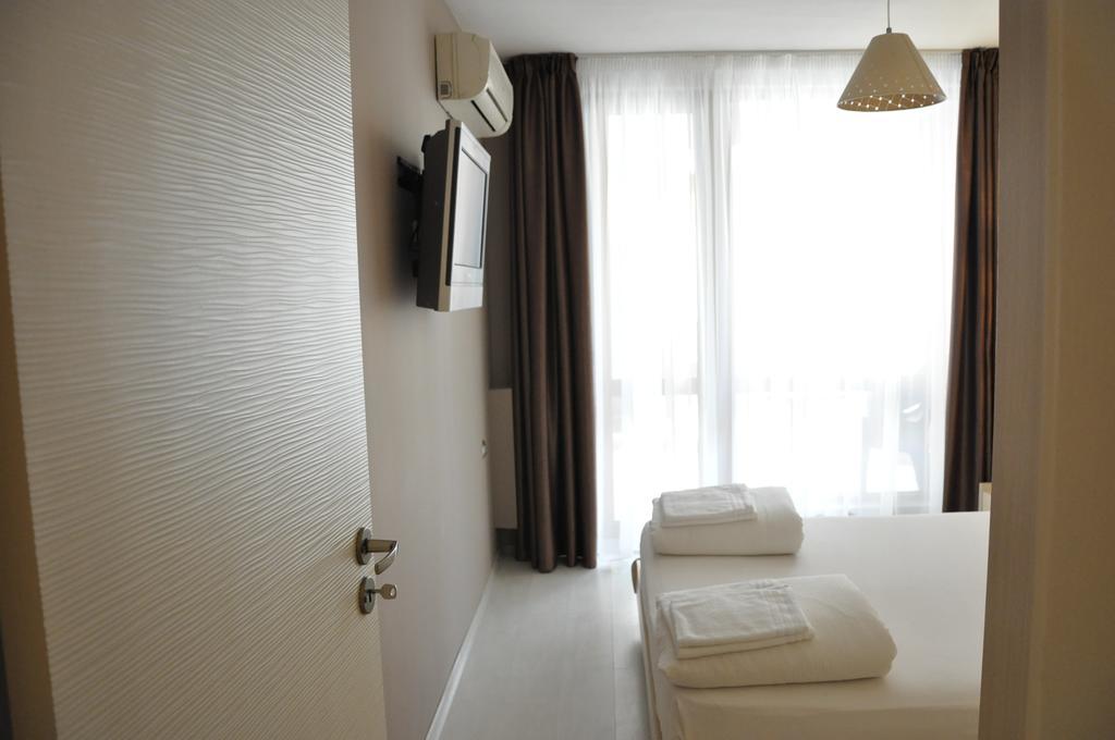 Black Sea Brееze Apartment Varna Extérieur photo